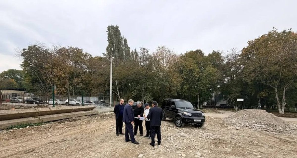 Улицу Малую в Нальчике ремонтируют ради безопасного подъезда к больничному городку